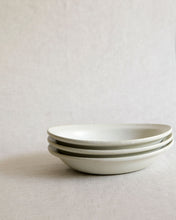 Load image into Gallery viewer, ARANG Oval Deep Plate (8&quot;)
