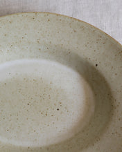 Load image into Gallery viewer, RAW See 8.6&quot; Oval Deep Plate
