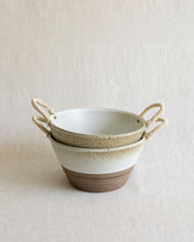 Load image into Gallery viewer, SAN Twine Handle Deep Serving Bowl (7.2&quot;)
