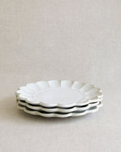 Load image into Gallery viewer, BLOOM Dinner Plate (10")
