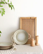 Load image into Gallery viewer, SAN Perilla Twine Handle Plate (9")
