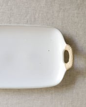 Load image into Gallery viewer, DAN Twine Handle Rectangle Plate in White (11&quot;)
