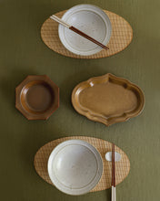 Load image into Gallery viewer, ARANG Maple Leaf Vintage Plate (10&quot;)
