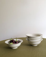 Load image into Gallery viewer, Yuzu Straw Hat Soup Bowl (7.4")

